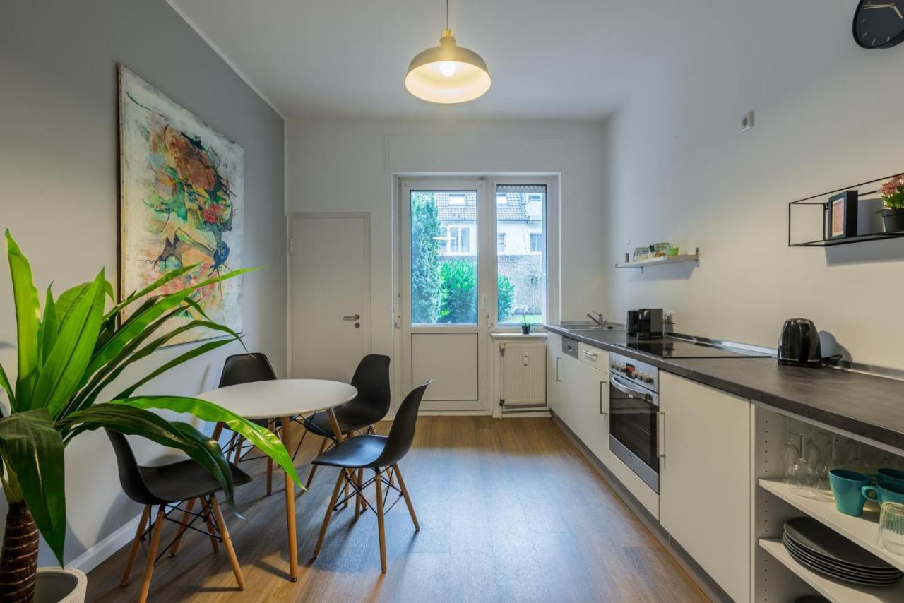 Glueck Auf Appartements Rembrandtstrasse Есен Екстериор снимка